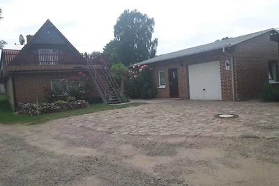 Studio mit Grillmöglichkeit im Garten