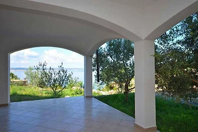 Ferienwohnung mit Terrasse und Meerblick