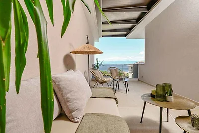 Villa mit Pool und Klimaanlage