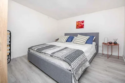 Ferienwohnung mit Klimaanlage und Grill