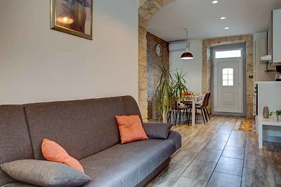 Ferienwohnung mit Klimaanlage und Terrasse