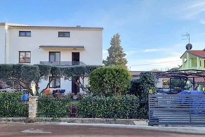 Ferienwohnung für 6 Personen mit Balkon