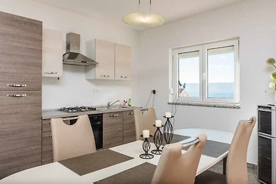 Ferienwohnung mit Klimaanlage und Meerblick