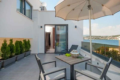 FerienHaus Schöne Luxusvilla mit Blick auf da