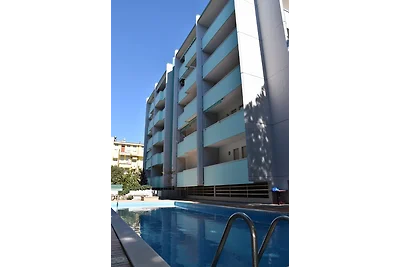 Ferienwohnung mit Klimaanlage und Balkon