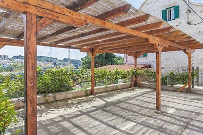 Villa mit Meerblick und Pool