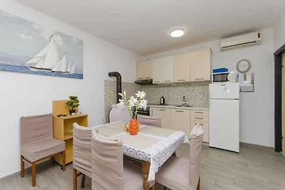 apartman za odmor Obiteljski odmor Nin