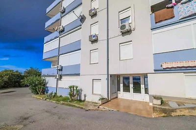 Ferienwohnung mit Balkon und Meerblick