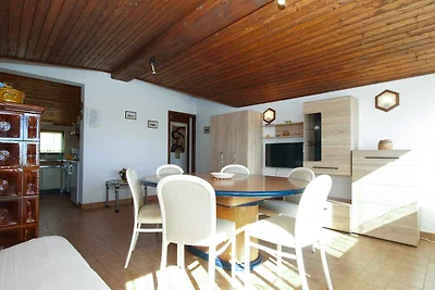 Ferienwohnung mit Klimaanlage und Terrasse