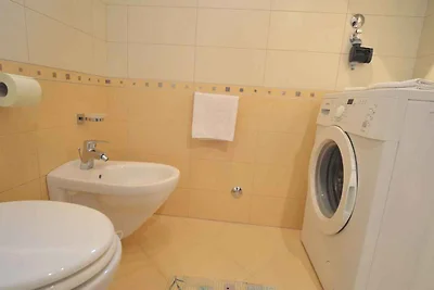 Ferienwohnung mit Terrasse und Klimaanlage