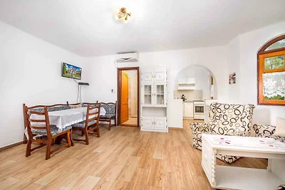 Ferienhaus mit Kinderbecken