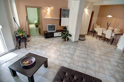 Ferienwohnung mit Terrasse und Geschirspüler