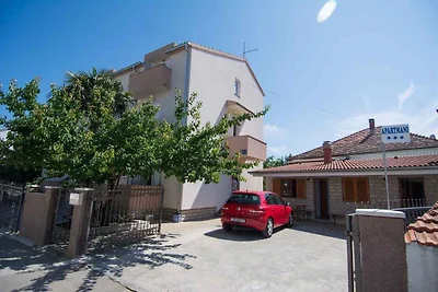 Studio 250 m zum Strand