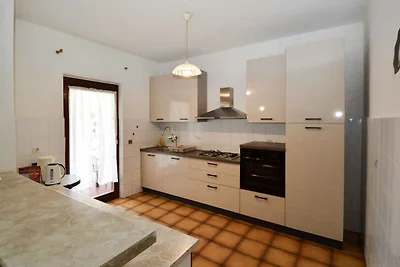 Ferienwohnung mit Balkon und Grillmöglichkeit