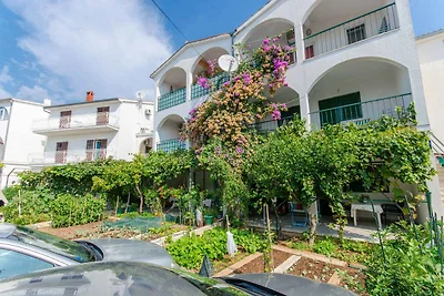 Ferienwohnung mit Klimaanlage und Parkplatz