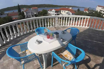 Ferienwohnung mit Terrasse und Klimaanlage