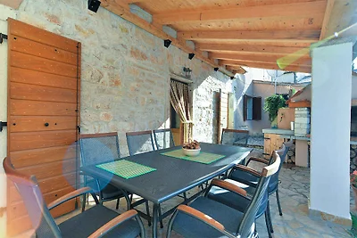 Ferienhaus mit Klimaanlage und Aussenpool