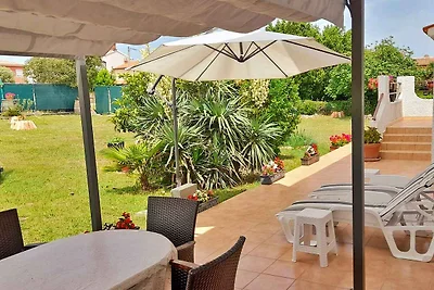 Ferienwohnung mit Terrasse und Klimaanlage