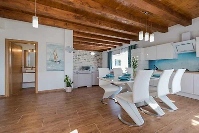 Elegante Villa Azzura in Sukošan für unverges