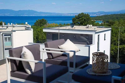 Ferienwohnung mit Klimaanlage und Meerblick