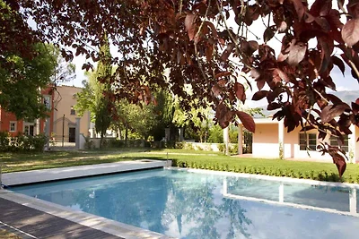 FerienWohnung mit Aussenpool und WLAN
