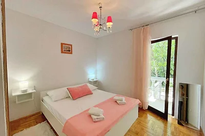 Ferienwohnung mit Terrasse und Klimaanlage