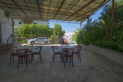 Charmante Unterkunft Flower in Rijeka für erh