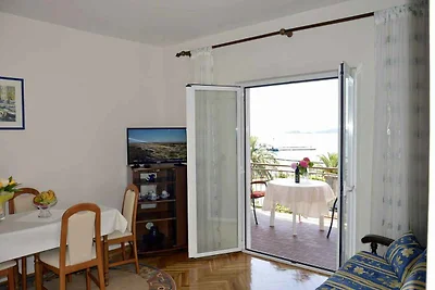 Ferienwohnung mit Balkon und Grill