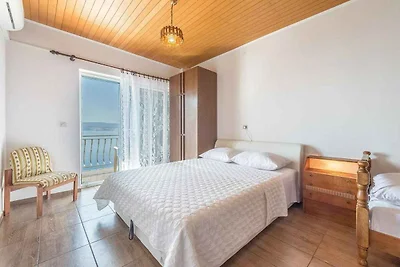 Studio mit gemeinsamer Terrasse direkt am