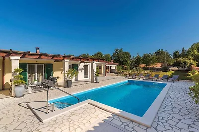 FerienHaus mit Pool