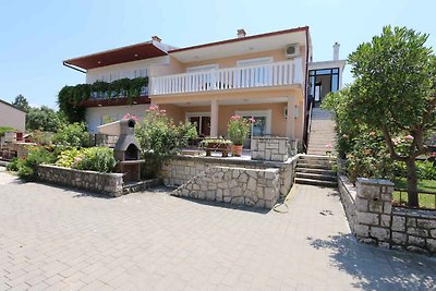 Ferienwohnung mit Terrase und Klimaanlage