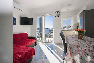 apartman za odmor Obiteljski odmor Rogoznica
