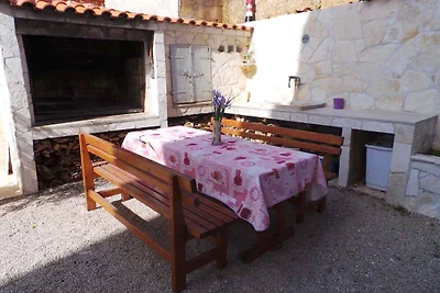 Ferienwohnung mit Terrasse und Klimaanlage