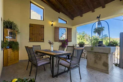 Ferienhaus mit Jacuzzi