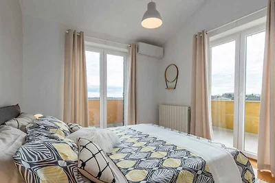 Vakantiehuis Ontspannende vakantie Novalja