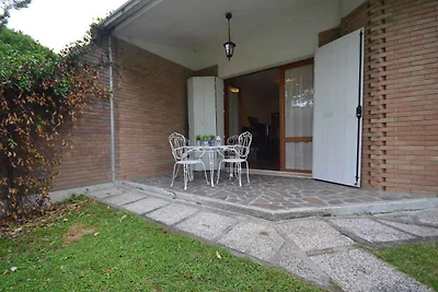 Ferienwohnung mit Garten und Klimaanlage