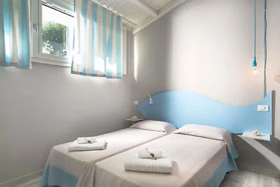 Bungalow mit Aussenpool