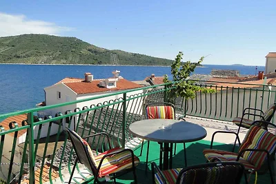 Ferienwohnung mit Terrasse und Meerblick