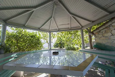 Gemütliches Studio mit Terrasse in Murter