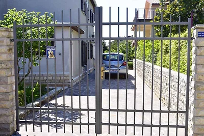 Ferienwohnung Apartment Slavica 2 mit grossem