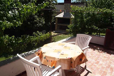 Studio mit Terrasse und Grillmöglichkeit