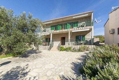 Ferienwohnung mit Klimaanlage und Terrasse