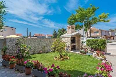 Ferienwohnung mit Klimaanlage und Grill