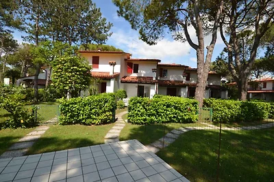 Ferienwohnung mit Terrasse und Pool