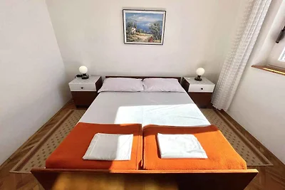 Ferienwohnung mit einen Balkon und Meerblick