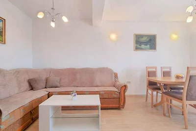 Ferienwohnung mit Balkon und Klimaanlage