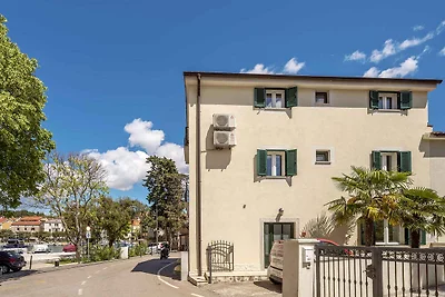 Ferienwohnung mit Balkon und Klimaanlage