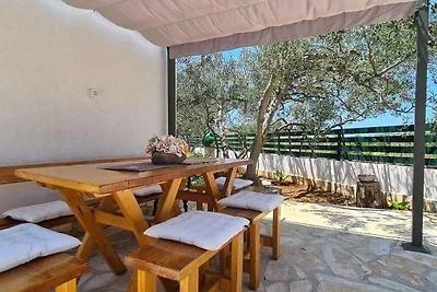 Ferienhaus mit Terrsse und Klimaanlage