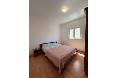 Ferienwohnung WOHNUNG ADMIRA (2+2)