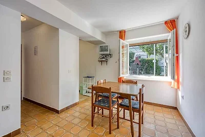 Ferienwohnung mit Klimaanlage und Terrasse